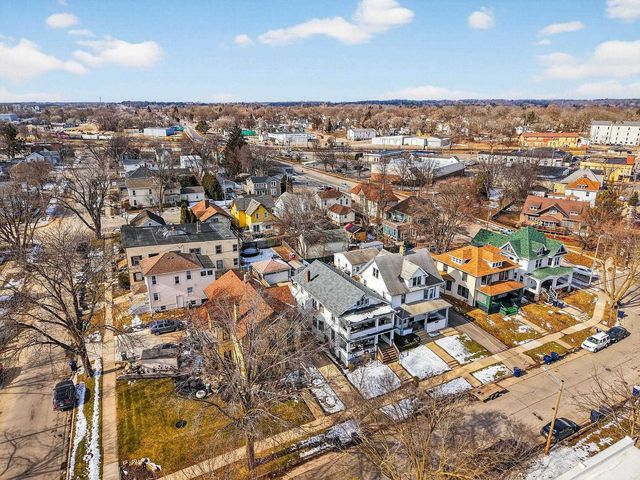 114 S Academy Street, Janesville, WI 53548