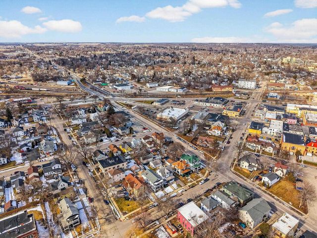 114 S Academy Street, Janesville, WI 53548