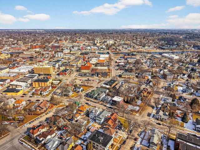 114 S Academy Street, Janesville, WI 53548