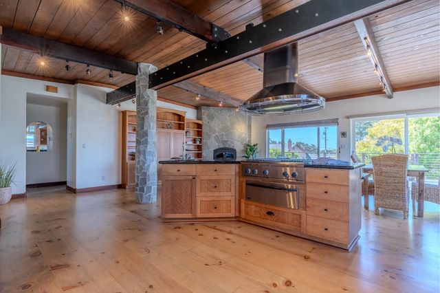 346 12th Street, Montara, CA 94037