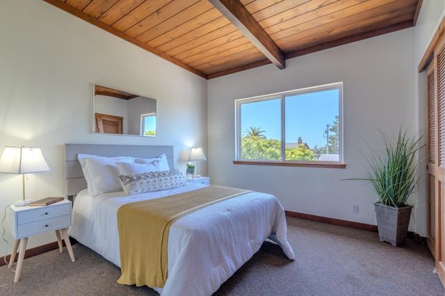 346 12th Street, Montara, CA 94037
