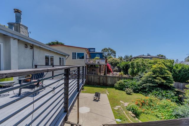 346 12th Street, Montara, CA 94037