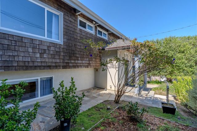 346 12th Street, Montara, CA 94037