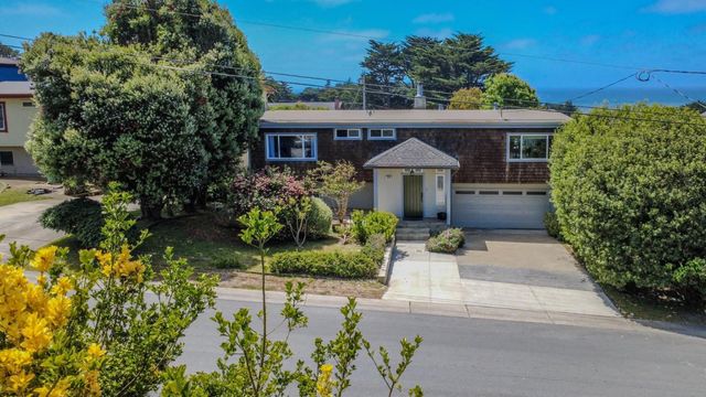 346 12th Street, Montara, CA 94037