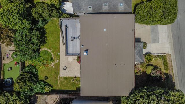 346 12th Street, Montara, CA 94037