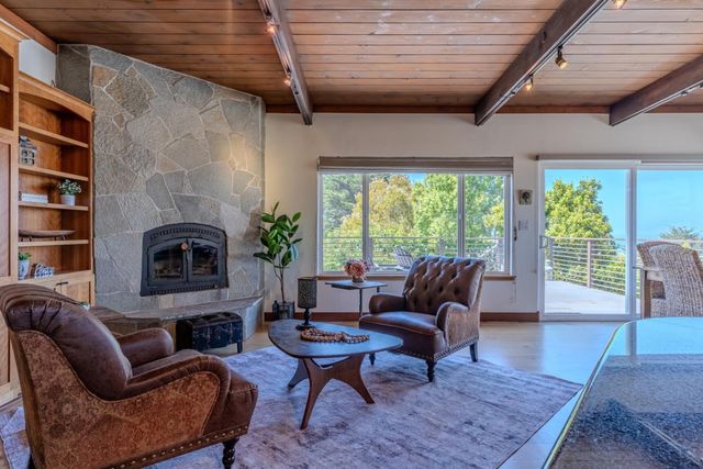 346 12th Street, Montara, CA 94037