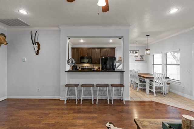 5942 Wild Flower RD, Sealy, TX 77474