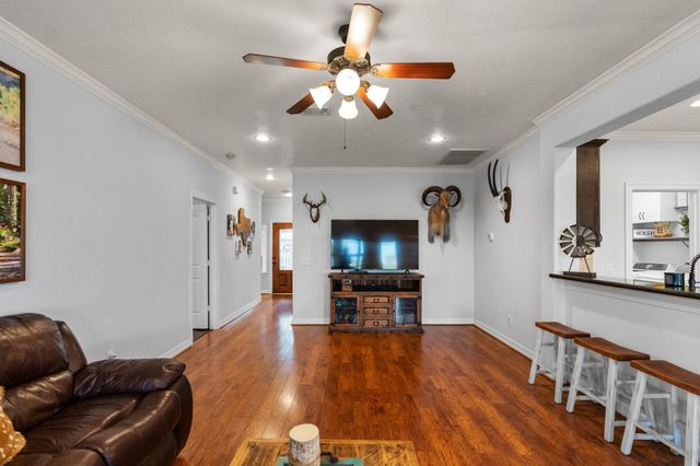 5942 Wild Flower RD, Sealy, TX 77474
