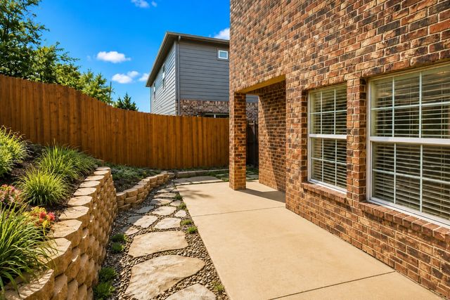320 Woodgrove Drive A, Little Elm, TX 75068