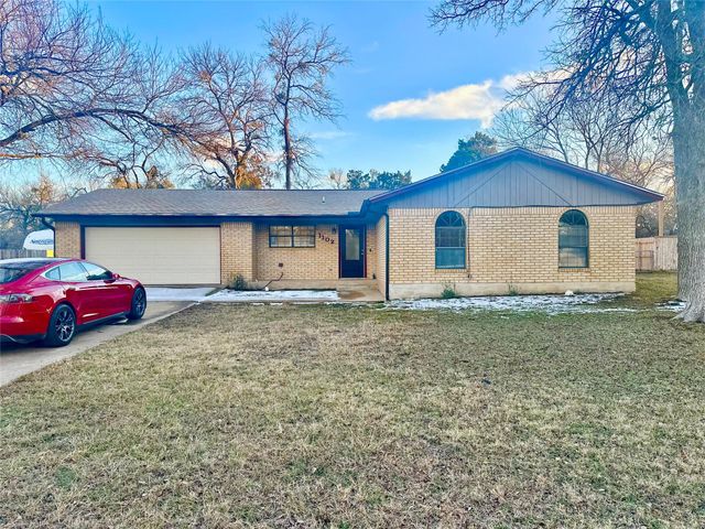 1102 Serenada DR, Georgetown, TX 78628