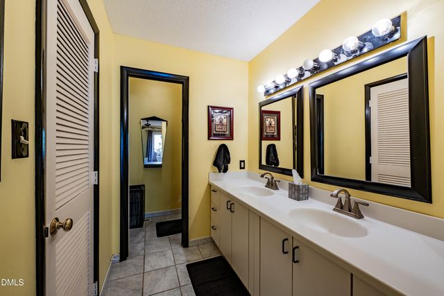 2213 Timberlake Drive, Raleigh, NC 27604