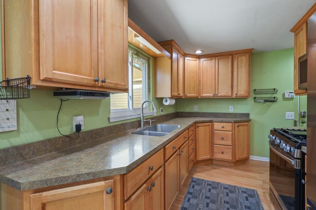 3695 Pinto Road, Kalamazoo, MI 49004