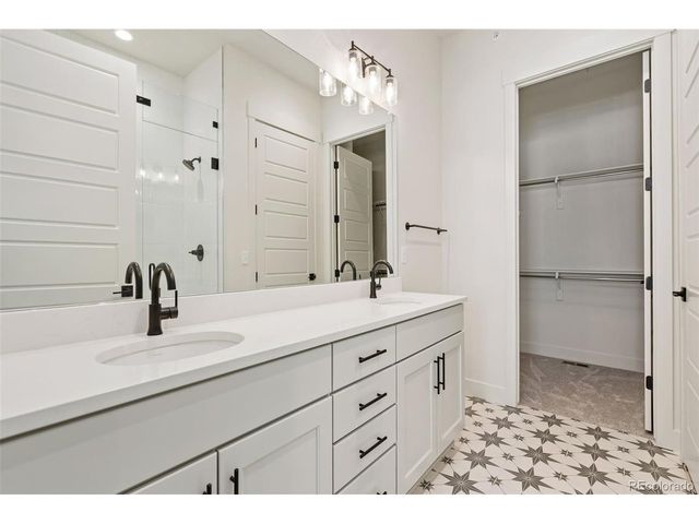 2978 Fleet Dr 3, Fort Collins, CO 80524