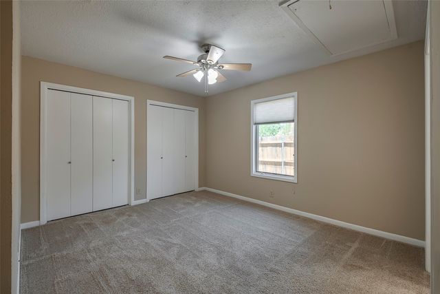 1102 Holiday Court, Granbury, TX 76048