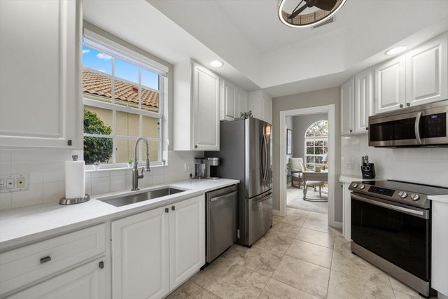 8049 Nevis Place, Wellington, FL 33414