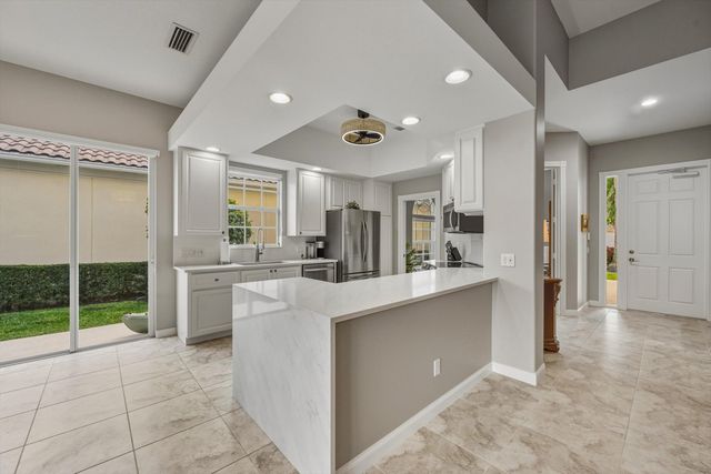 8049 Nevis Place, Wellington, FL 33414