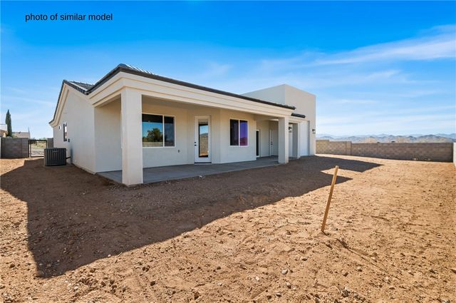 7068 Digger Avenue, Kingman, AZ 86401
