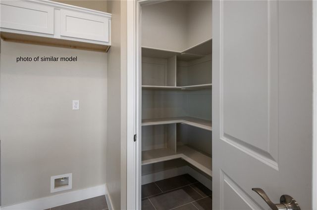 7068 Digger Avenue, Kingman, AZ 86401