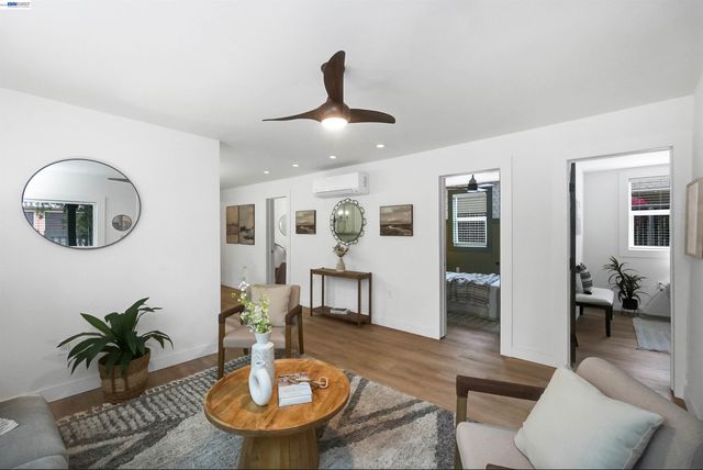 1540 C St, Hayward, CA 94541