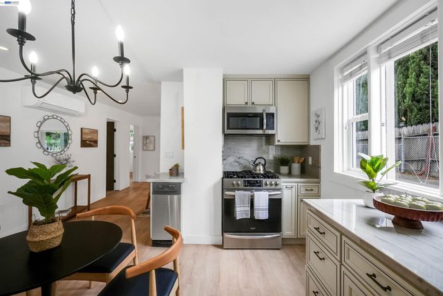 1540 C St, Hayward, CA 94541
