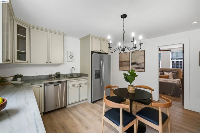 1540 C St, Hayward, CA 94541
