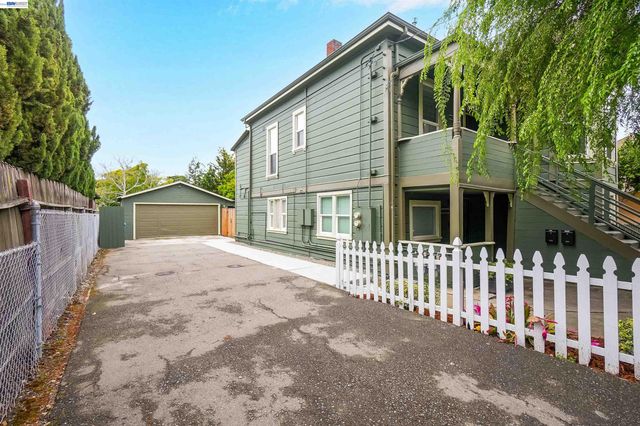 1540 C St, Hayward, CA 94541