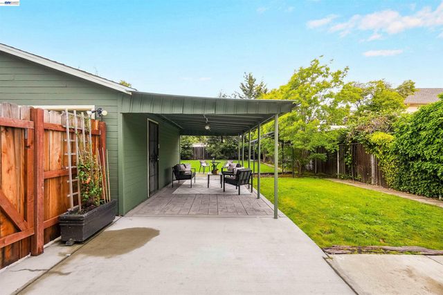 1540 C St, Hayward, CA 94541