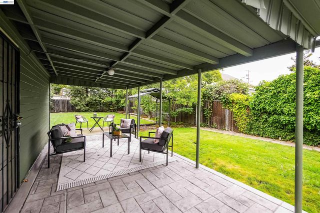 1540 C St, Hayward, CA 94541
