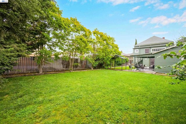1540 C St, Hayward, CA 94541