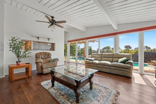 6439 Lake Mere Court, San Diego, CA 92119