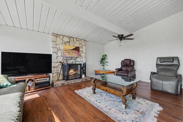6439 Lake Mere Court, San Diego, CA 92119