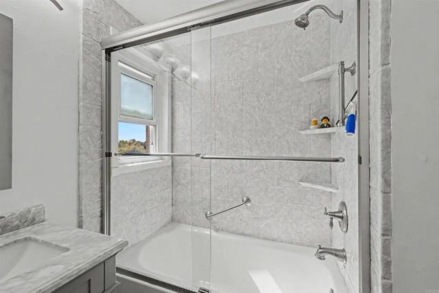 6439 Lake Mere Court, San Diego, CA 92119