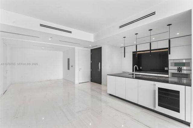 300 Biscyane Blvd Way 1202, Miami, FL 33131