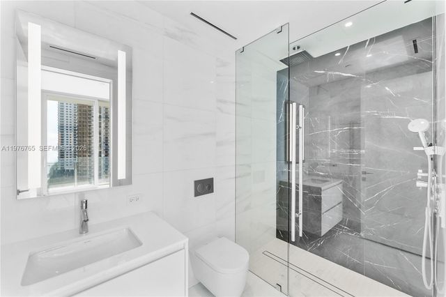 300 Biscyane Blvd Way 1202, Miami, FL 33131