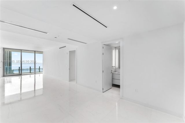 300 Biscyane Blvd Way 1202, Miami, FL 33131