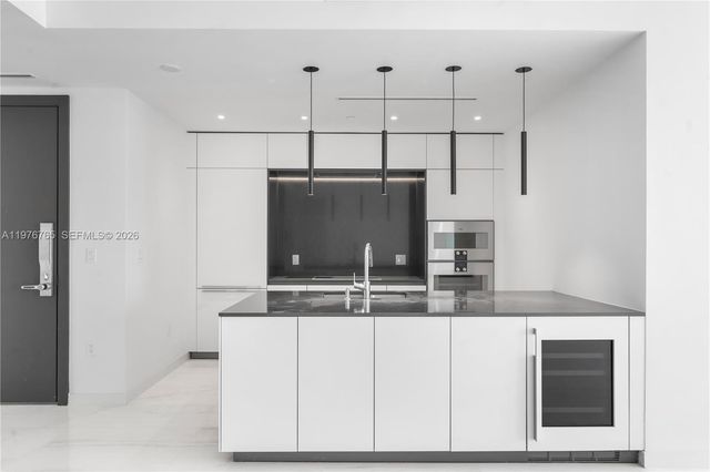 300 Biscyane Blvd Way 1202, Miami, FL 33131