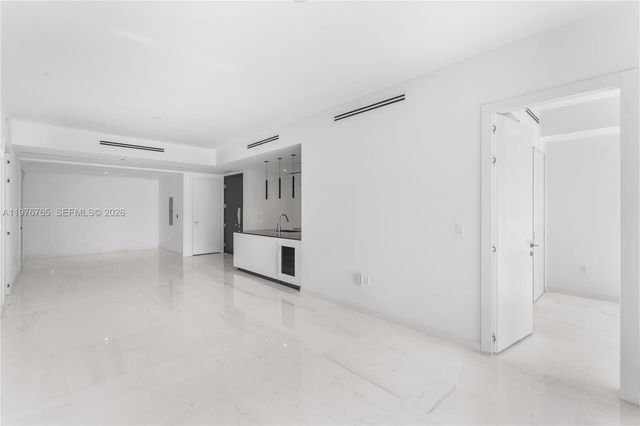300 Biscyane Blvd Way 1202, Miami, FL 33131