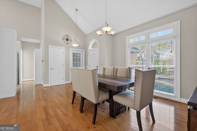 390 Lake Place Drive, Lavonia, GA 30553