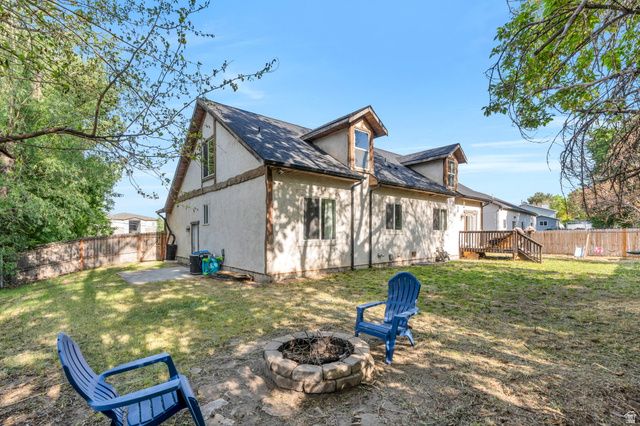 1727 S SANDHILL RD, Orem, UT 84058
