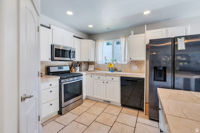1727 S SANDHILL RD, Orem, UT 84058