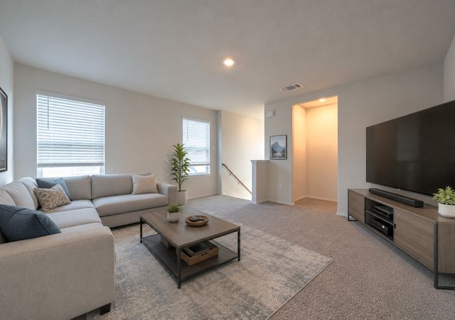 15727 Clove Spice Way, Von Ormy, TX 78073