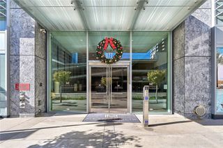 877 Francisco 1717, Los Angeles, CA 90017