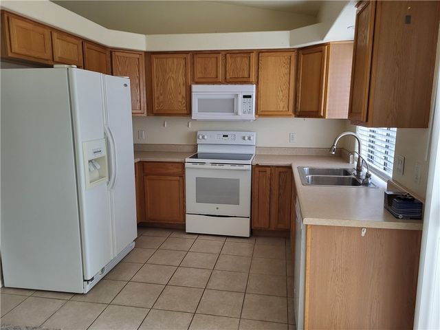 9842 S Phoenix Drive, Mohave Valley, AZ 86440