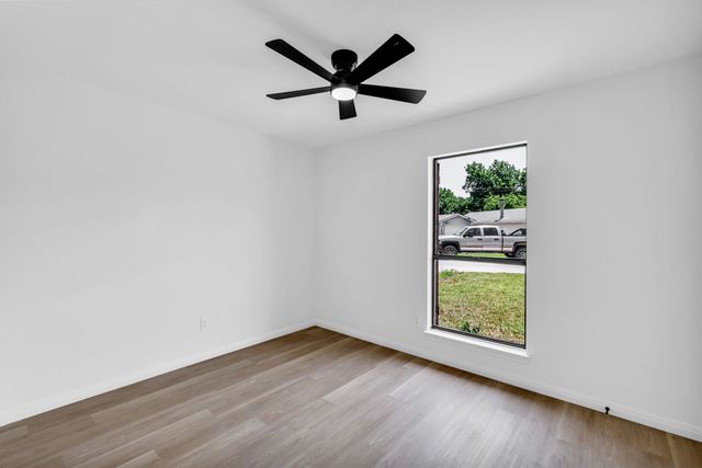 11320 Golden Triangle Circle, Fort Worth, TX 76244
