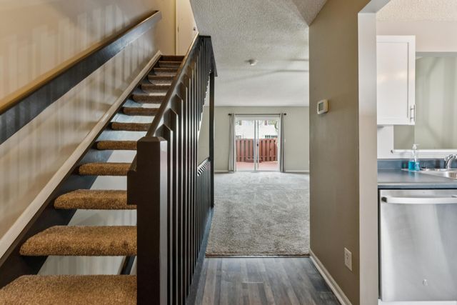 5728 Snow Drive, Hilliard, OH 43026