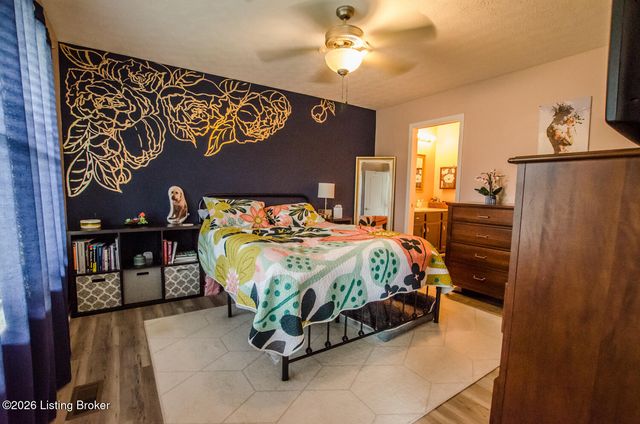 1028 Bogard Ln, Mt Washington, KY 40047