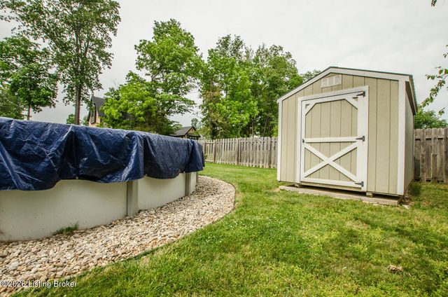 1028 Bogard Ln, Mt Washington, KY 40047