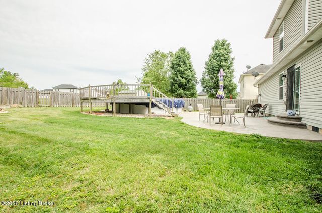 1028 Bogard Ln, Mt Washington, KY 40047