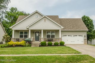 1028 Bogard Ln, Mt Washington, KY 40047