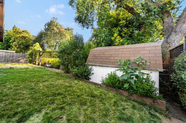 5921 Brittany Way, Citrus Heights, CA 95610